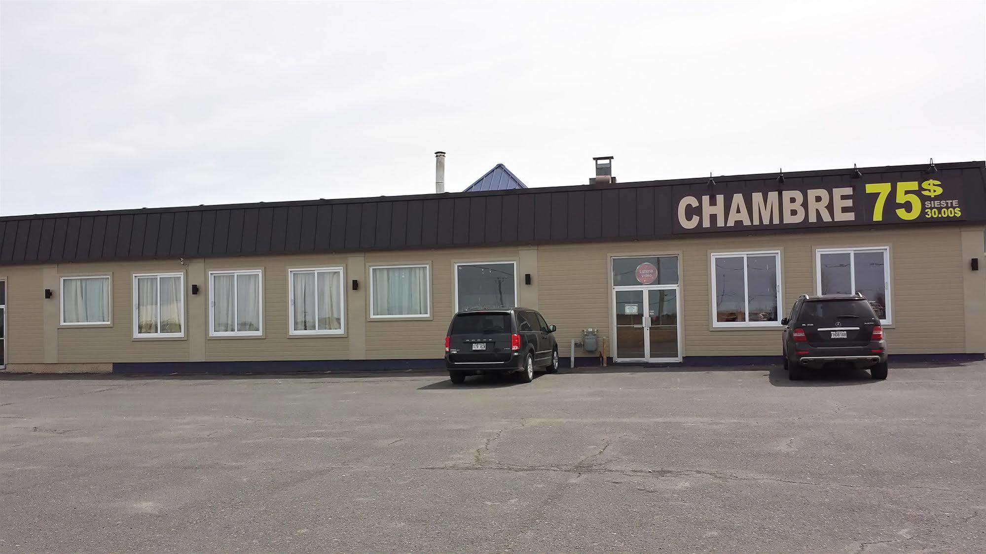 سان جان سور ريشليو Motel Iberville المظهر الخارجي الصورة
